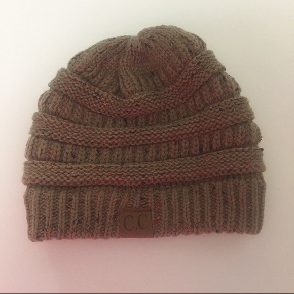 CC Taupe Tweed Beanie NWOT - Picture 7 of 8